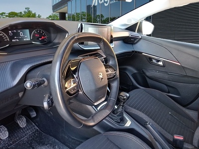Peugeot 208 BlueHDi 100 Active 75 kW (100 CV) 7 Peugeot 208 BlueHDi 100 Active 75 kW (100 CV) 7