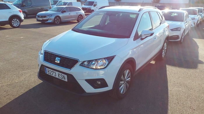 SEAT Arona 1.6 TDI Ecomotive Style 70 kW (95 CV) Vehículo usado en Madrid SEAT Arona 1.6 TDI Ecomotive Style 70 kW (95 CV) Vehículo usado en Madrid