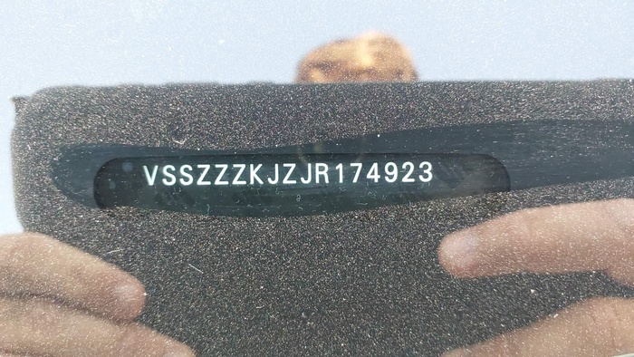 SEAT Arona 1.6 TDI Ecomotive Style 70 kW (95 CV) Vehículo usado en Madrid SEAT Arona 1.6 TDI Ecomotive Style 70 kW (95 CV) Vehículo usado en Madrid