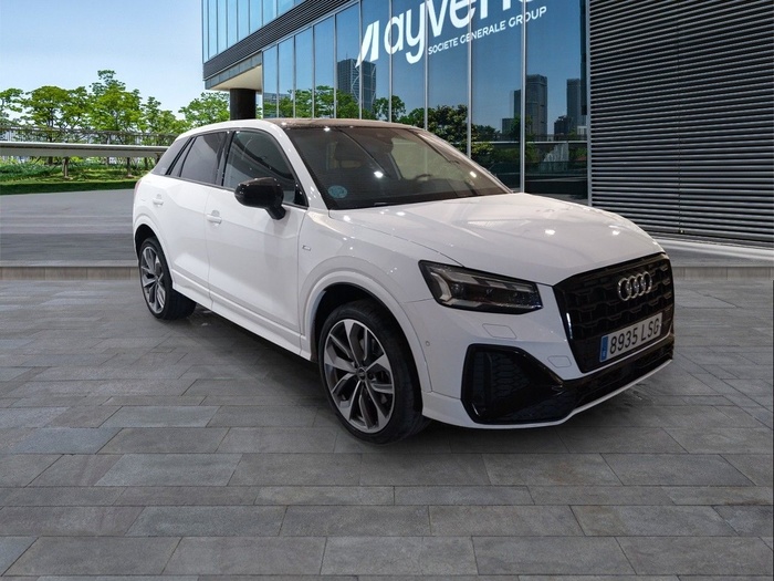 Audi Q2 Black line 35 TFSI 110 kW (150 CV) S tronic Vehículo usado en Madrid Audi Q2 Black line 35 TFSI 110 kW (150 CV) S tronic Vehículo usado en Madrid