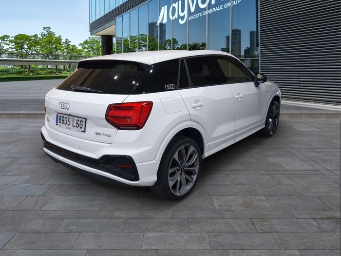 Audi Q2 Black line 35 TFSI 110 kW (150 CV) S tronic Vehículo usado en Madrid Audi Q2 Black line 35 TFSI 110 kW (150 CV) S tronic Vehículo usado en Madrid