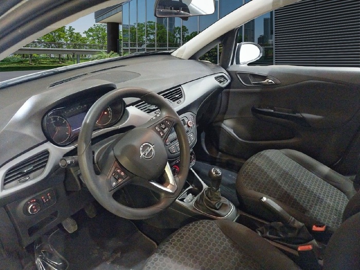 Opel Corsa 1.4 Selective Pro 66 kW (90 CV) Vehículo usado en Madrid Opel Corsa 1.4 Selective Pro 66 kW (90 CV) Vehículo usado en Madrid