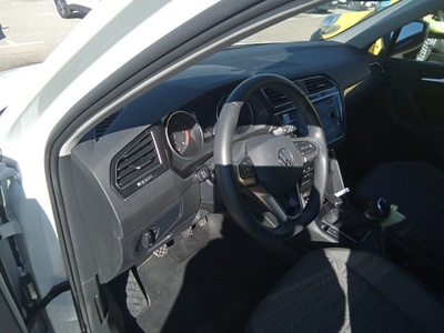 Volkswagen Tiguan Life 2.0 TDI 110 kW (150 CV) 10 Volkswagen Tiguan Life 2.0 TDI 110 kW (150 CV) 10