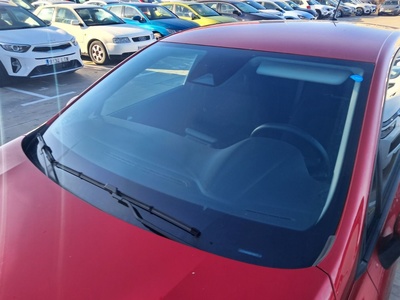 Renault Clio Intens Blue dCi 74 kW (100 CV) 15 Renault Clio Intens Blue dCi 74 kW (100 CV) 15