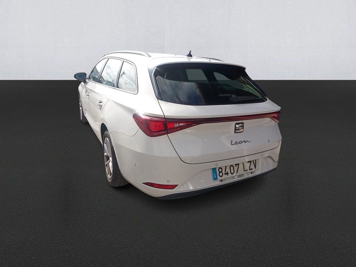 SEAT León ST 2.0 TDI Style Go 85 kW (115 CV) Vehículo usado en Madrid SEAT León ST 2.0 TDI Style Go 85 kW (115 CV) Vehículo usado en Madrid