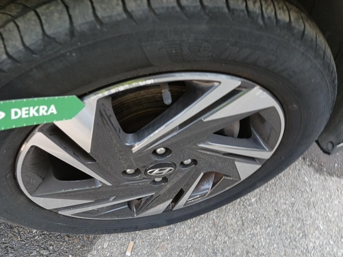 Hyundai i20 1.0 TGDI 48V Klass 74 kW (100 CV) Vehículo usado en Madrid Hyundai i20 1.0 TGDI 48V Klass 74 kW (100 CV) Vehículo usado en Madrid