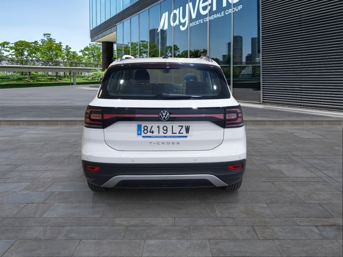 Volkswagen T-Cross Advance 1.0 TSI 81 kW (110 CV) Vehículo usado en Madrid Volkswagen T-Cross Advance 1.0 TSI 81 kW (110 CV) Vehículo usado en Madrid
