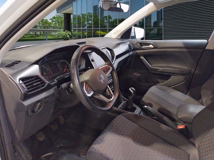 Volkswagen T-Cross Advance 1.0 TSI 81 kW (110 CV) Vehículo usado en Madrid Volkswagen T-Cross Advance 1.0 TSI 81 kW (110 CV) Vehículo usado en Madrid