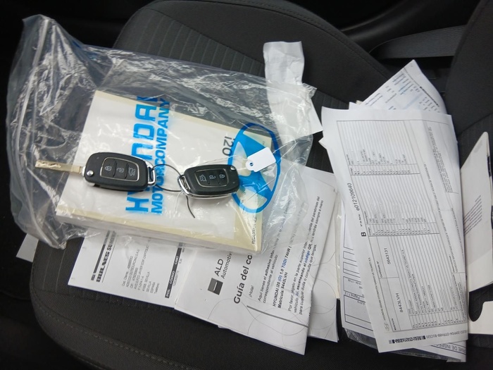 Hyundai i20 1.0 TGDI 48V Klass 74 kW (100 CV) Vehículo usado en Madrid Hyundai i20 1.0 TGDI 48V Klass 74 kW (100 CV) Vehículo usado en Madrid