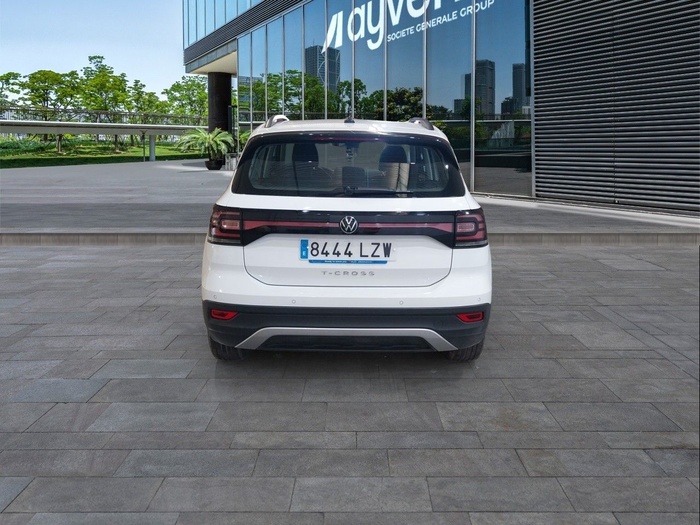 Volkswagen T-Cross Advance 1.0 TSI 81 kW (110 CV) Vehículo usado en Madrid Volkswagen T-Cross Advance 1.0 TSI 81 kW (110 CV) Vehículo usado en Madrid