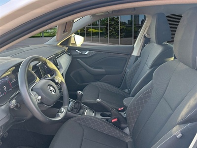 Skoda Scala 1.0 TSI Ambition 70 kW (95 CV) 7 Skoda Scala 1.0 TSI Ambition 70 kW (95 CV) 7