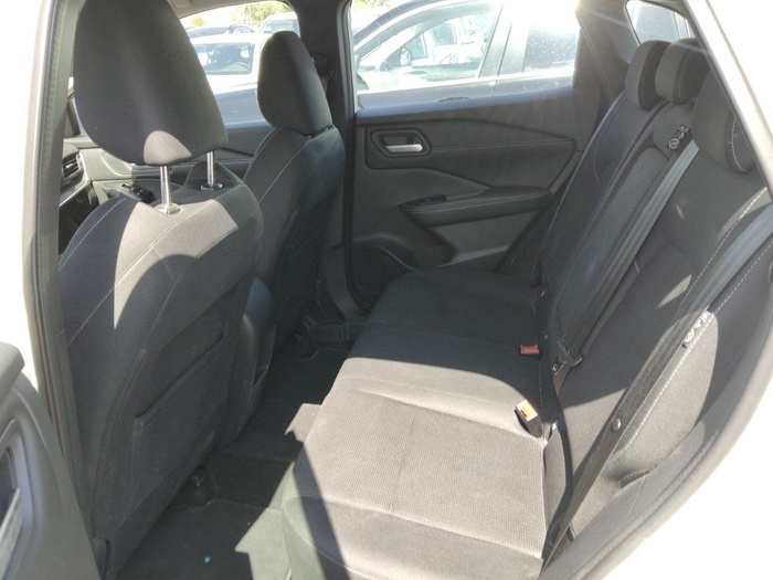 Nissan Qashqai DIG-T 140 mHEV Acenta 4x2 103 kW (140 CV) Vehículo usado en Madrid Nissan Qashqai DIG-T 140 mHEV Acenta 4x2 103 kW (140 CV) Vehículo usado en Madrid