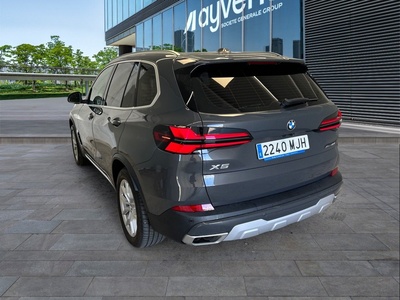 BMW X5 xDrive40i xLine 280 kW (381 CV) 6 BMW X5 xDrive40i xLine 280 kW (381 CV) 6