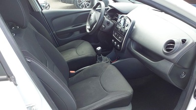 Renault Clio Business Energy dCi 55 kW (75 CV) 5 Renault Clio Business Energy dCi 55 kW (75 CV) 5