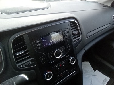 Renault Megane Life Blue dCi 70 kW (95 CV) 12 Renault Megane Life Blue dCi 70 kW (95 CV) 12