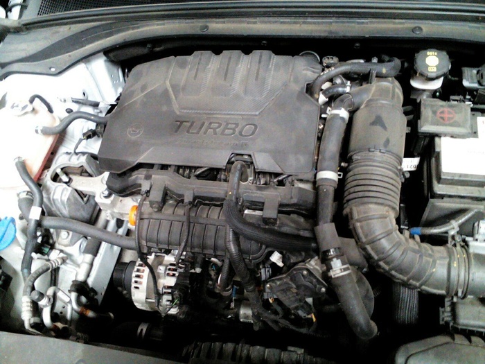 Kia XCeed 1.0 T-GDi Drive 88 kW (120 CV) Vehículo usado en Madrid Kia XCeed 1.0 T-GDi Drive 88 kW (120 CV) Vehículo usado en Madrid