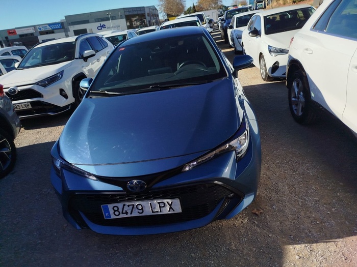 Toyota Corolla 1.8 125 Híbrido Active Tech E-CVT 90 kW (122 CV) Vehículo usado en Madrid Toyota Corolla 1.8 125 Híbrido Active Tech E-CVT 90 kW (122 CV) Vehículo usado en Madrid