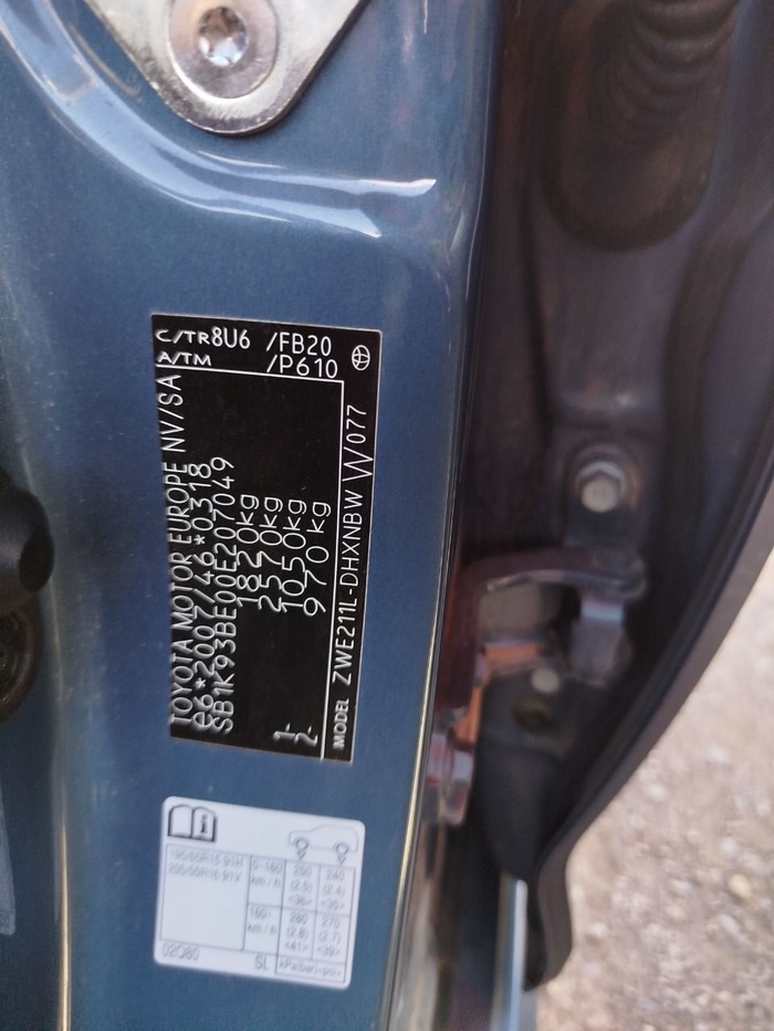 Toyota Corolla 1.8 125 Híbrido Active Tech E-CVT 90 kW (122 CV) Vehículo usado en Madrid Toyota Corolla 1.8 125 Híbrido Active Tech E-CVT 90 kW (122 CV) Vehículo usado en Madrid