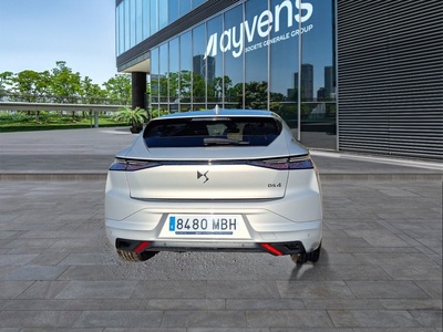 DS DS4 BlueHDi 130 Bastille + Auto 96 kW (130 CV) 5 DS DS4 BlueHDi 130 Bastille + Auto 96 kW (130 CV) 5