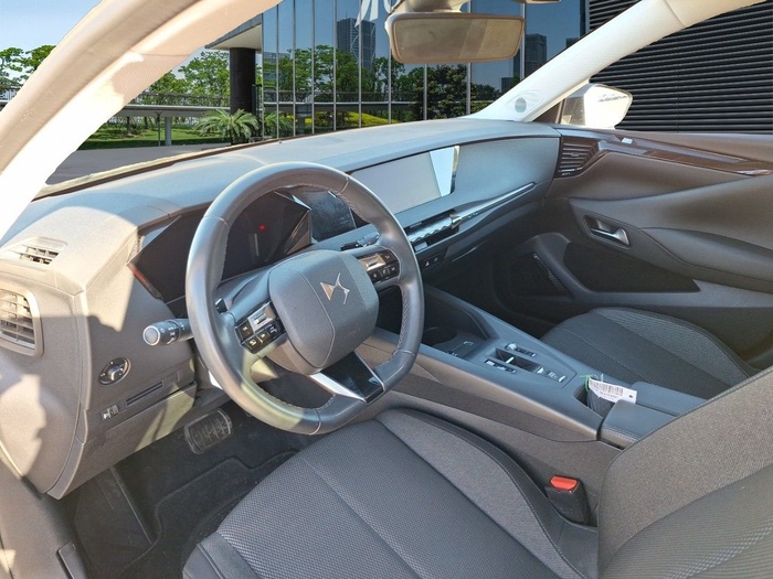 DS DS4 BlueHDi 130 Bastille + Auto 96 kW (130 CV) Vehículo usado en Madrid DS DS4 BlueHDi 130 Bastille + Auto 96 kW (130 CV) Vehículo usado en Madrid