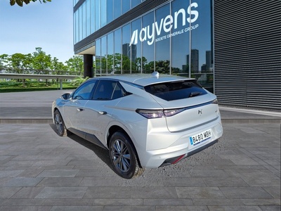 DS DS4 BlueHDi 130 Bastille + Auto 96 kW (130 CV) 6 DS DS4 BlueHDi 130 Bastille + Auto 96 kW (130 CV) 6