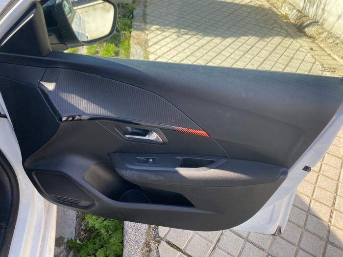 Peugeot 208 BlueHDi 100 Active 75 kW (100 CV) Vehículo usado en Madrid Peugeot 208 BlueHDi 100 Active 75 kW (100 CV) Vehículo usado en Madrid