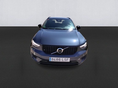 Volvo XC40 T3 R-Design 120 kW (163 CV) 2 Volvo XC40 T3 R-Design 120 kW (163 CV) 2