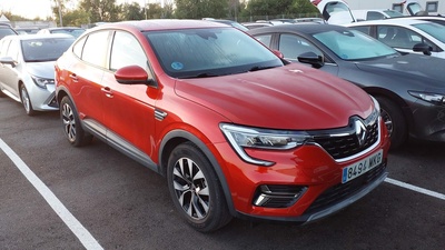 Renault Arkana Equilibre E-TECH hybrid 107 kW (145 CV) 4 Renault Arkana Equilibre E-TECH hybrid 107 kW (145 CV) 4