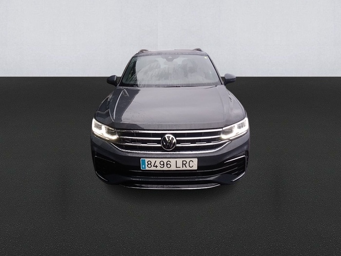 Volkswagen Tiguan R-Line 2.0 TDI 110 kW (150 CV) DSG Vehículo usado en Madrid Volkswagen Tiguan R-Line 2.0 TDI 110 kW (150 CV) DSG Vehículo usado en Madrid