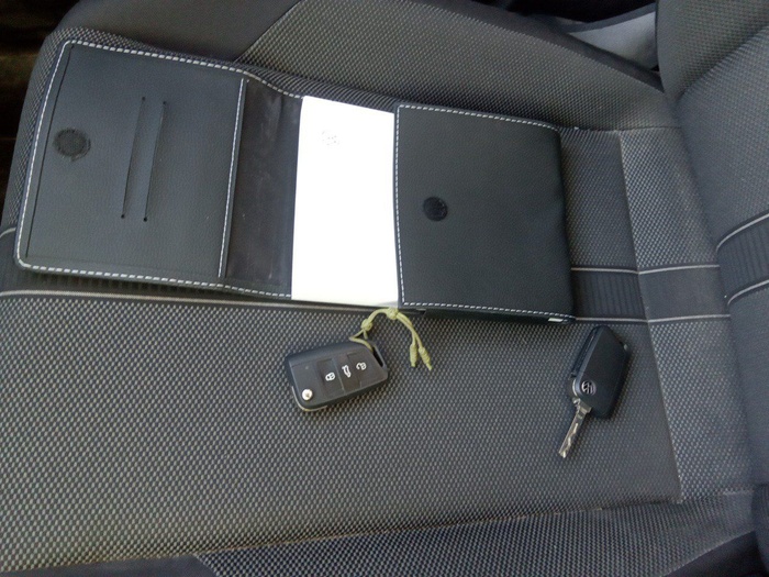 Volkswagen T-Roc Life 2.0 TDI 85 kW (115 CV) Vehículo usado en Madrid Volkswagen T-Roc Life 2.0 TDI 85 kW (115 CV) Vehículo usado en Madrid