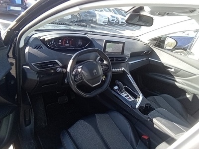 Peugeot 3008 BlueHDI 130 S&S Allure EAT8 96 kW (130 CV) 7 Peugeot 3008 BlueHDI 130 S&S Allure EAT8 96 kW (130 CV) 7