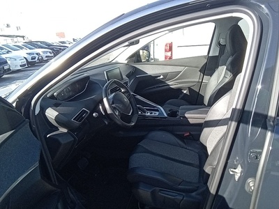 Peugeot 3008 BlueHDI 130 S&S Allure EAT8 96 kW (130 CV) 10 Peugeot 3008 BlueHDI 130 S&S Allure EAT8 96 kW (130 CV) 10