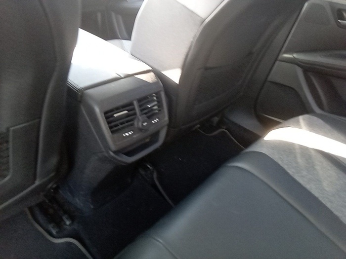 Peugeot 3008 BlueHDI 130 S&S Allure EAT8 96 kW (130 CV) Vehículo usado en Madrid Peugeot 3008 BlueHDI 130 S&S Allure EAT8 96 kW (130 CV) Vehículo usado en Madrid