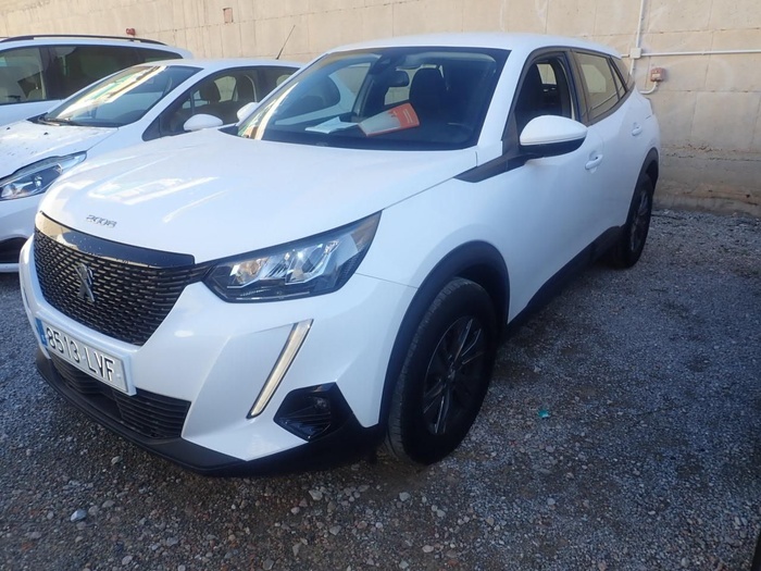 Peugeot 2008 BlueHDi 110 S&S Active Pack 81 kW (110 CV) Vehículo usado en Madrid Peugeot 2008 BlueHDi 110 S&S Active Pack 81 kW (110 CV) Vehículo usado en Madrid