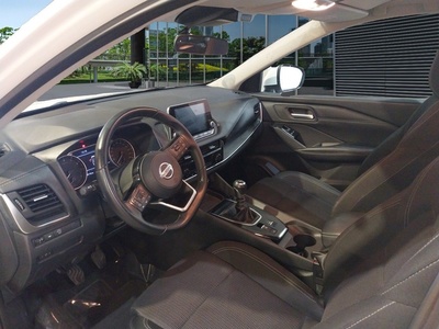 Nissan Qashqai DIG-T 140 mHEV Acenta 4x2 103 kW (140 CV) 7 Nissan Qashqai DIG-T 140 mHEV Acenta 4x2 103 kW (140 CV) 7