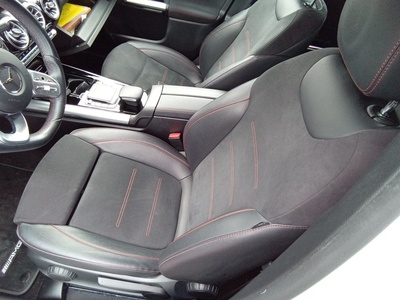 Mercedes-Benz GLA 200 d 110 kW (150 CV) 12 Mercedes-Benz GLA 200 d 110 kW (150 CV) 12