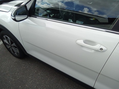 Kia Stonic 1.0 T-GDi MHEV Drive iMT 88 kW (120 CV) 15 Kia Stonic 1.0 T-GDi MHEV Drive iMT 88 kW (120 CV) 15