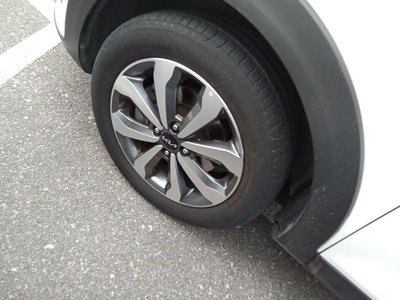 Kia Stonic 1.0 T-GDi MHEV Drive iMT 88 kW (120 CV) 14 Kia Stonic 1.0 T-GDi MHEV Drive iMT 88 kW (120 CV) 14