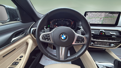 BMW Serie 5 520d xDrive 140 kW (190 CV) 19 BMW Serie 5 520d xDrive 140 kW (190 CV) 19