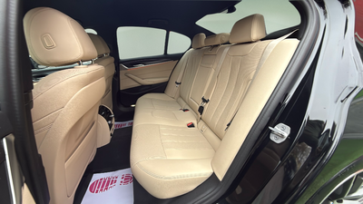 BMW Serie 5 520d xDrive 140 kW (190 CV) 14 BMW Serie 5 520d xDrive 140 kW (190 CV) 14