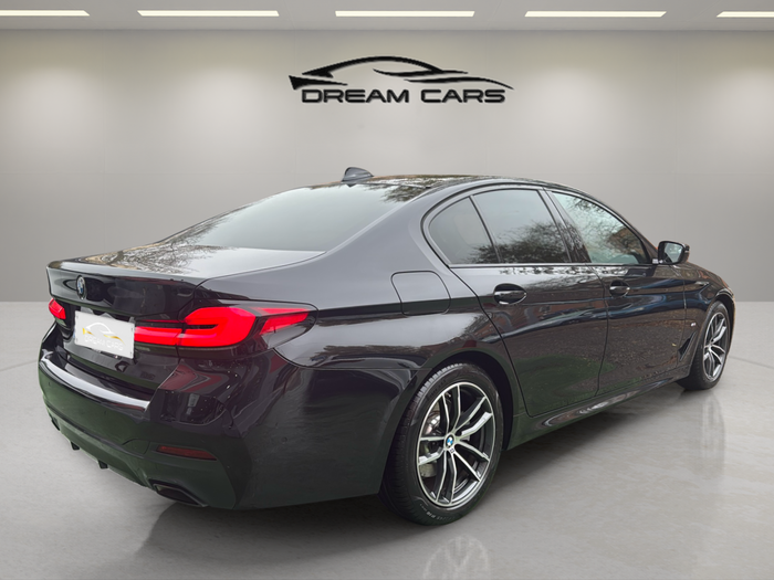 BMW Serie 5 520d xDrive 140 kW (190 CV) Vehículo usado en Madrid BMW Serie 5 520d xDrive 140 kW (190 CV) Vehículo usado en Madrid