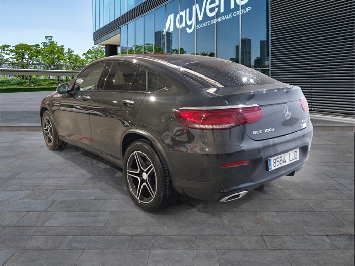 Mercedes-Benz GLC Coupé 300 d 4Matic 180 kW (245 CV) Vehículo usado en Madrid Mercedes-Benz GLC Coupé 300 d 4Matic 180 kW (245 CV) Vehículo usado en Madrid