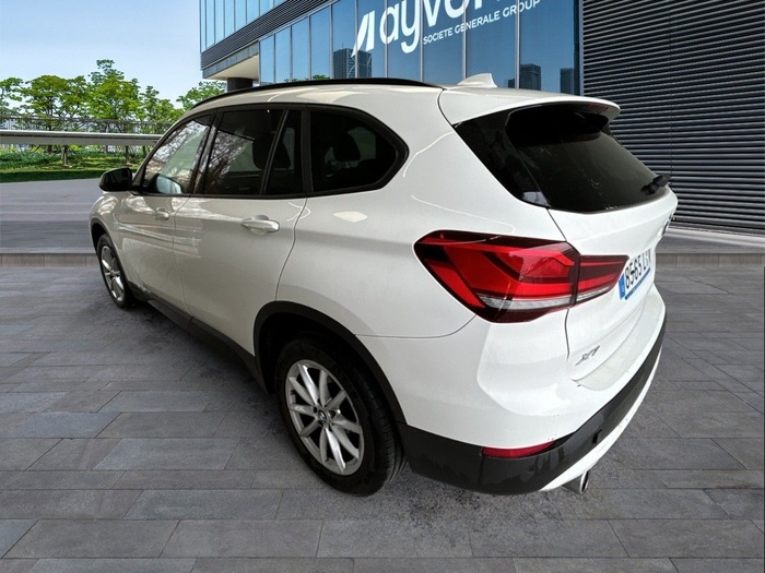BMW X1 sDrive18d 110 kW (150 CV) Vehículo usado en Madrid BMW X1 sDrive18d 110 kW (150 CV) Vehículo usado en Madrid