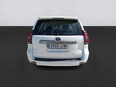 Toyota Land Cruiser 2.8 D-4D GX 130 kW (177 CV) 5 Toyota Land Cruiser 2.8 D-4D GX 130 kW (177 CV) 5