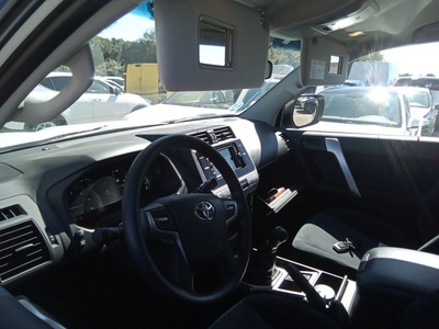 Toyota Land Cruiser 2.8 D-4D GX 130 kW (177 CV) 7 Toyota Land Cruiser 2.8 D-4D GX 130 kW (177 CV) 7