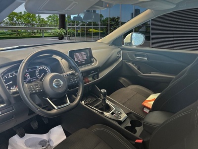 Nissan Qashqai DIG-T 140 mHEV Acenta 4x2 103 kW (140 CV) 7 Nissan Qashqai DIG-T 140 mHEV Acenta 4x2 103 kW (140 CV) 7