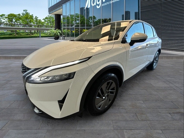 Nissan Qashqai DIG-T 140 mHEV Acenta 4x2 103 kW (140 CV) Vehículo usado en Madrid Nissan Qashqai DIG-T 140 mHEV Acenta 4x2 103 kW (140 CV) Vehículo usado en Madrid