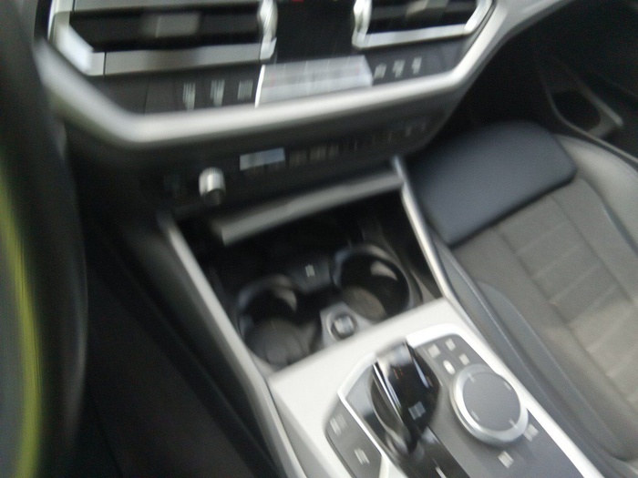 BMW Serie 3 318d 110 kW (150 CV) Vehículo usado en Madrid BMW Serie 3 318d 110 kW (150 CV) Vehículo usado en Madrid