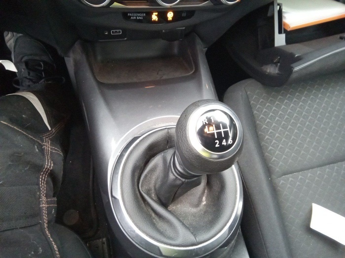 Nissan Juke DIG-T Acenta 84 kW (114 CV) Vehículo usado en Madrid Nissan Juke DIG-T Acenta 84 kW (114 CV) Vehículo usado en Madrid