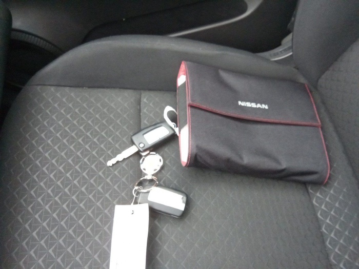 Nissan Juke DIG-T Acenta 84 kW (114 CV) Vehículo usado en Madrid Nissan Juke DIG-T Acenta 84 kW (114 CV) Vehículo usado en Madrid